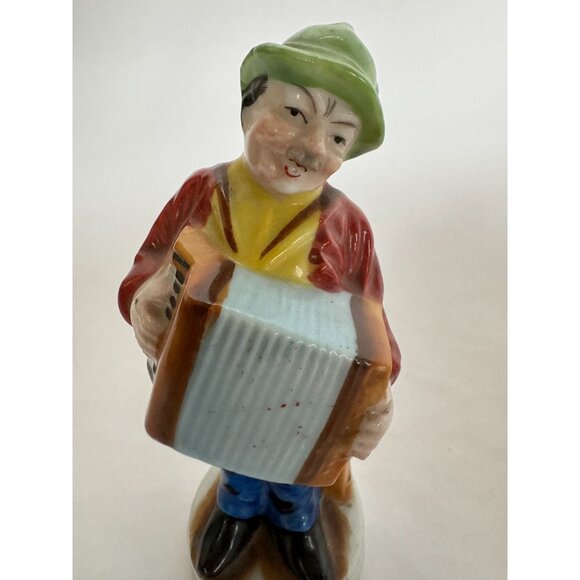 Vintage Porcelain Figurine Of Accordion Player Made In Japan Hand-Painted Collec - Picture 12 of 16